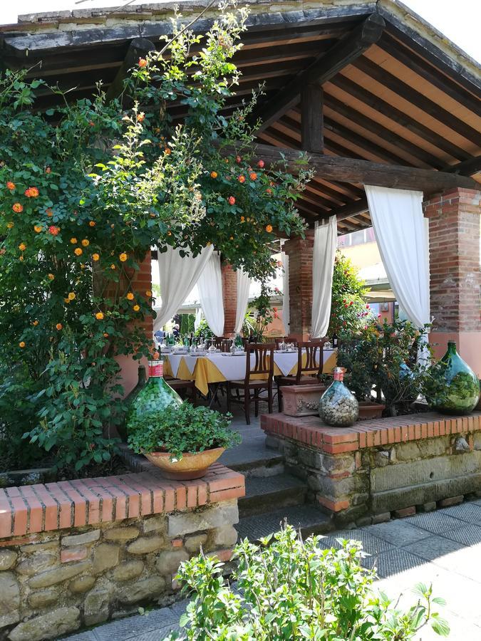 Отель Osteria I'Casolare Сан-Джованни-Вальдарно Экстерьер фото